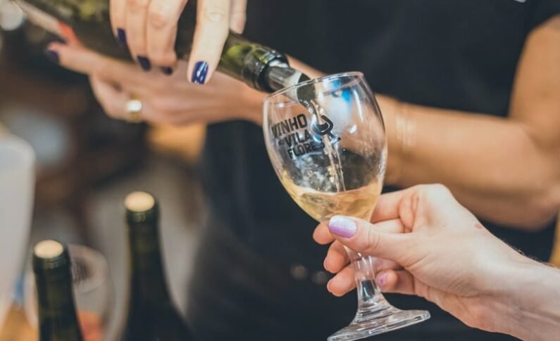 Porto Alegre recebe no próximo dia 7 de outubro a 3ª edição do Vinho no Vila Flores 