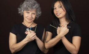 Pianistas Lilian Nakahodo & Grace Torres apresentam obra icônica de John Cage em concerto gratuito dia 19 de outubro no Instituto Ling