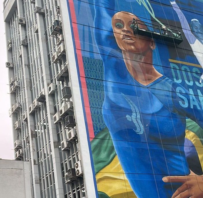 VIRADA SUSTENTÁVEL: Mural DOS SANTOS tem o apoio da TINTAS RENNER by PPG