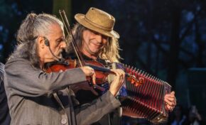 Concertaço de Natal com Hique Gomez, Renato Borghetti e Orquestra da Ulbra
