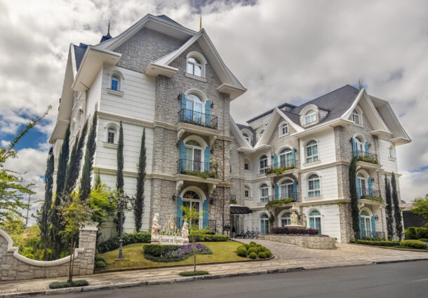 Eleito melhor hotel do mundo,  Colline de France abrirá mais três unidades no país 