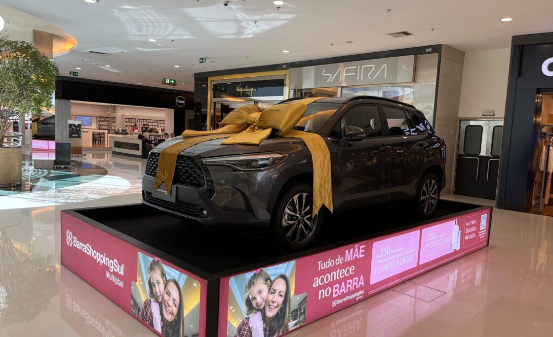 Dia das Mães do BarraShoppingSul terá presente e sorteio de Corolla Cross 