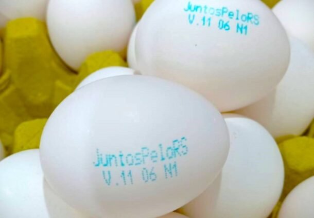 Juntos Pelo RS ganha impressão em ovos