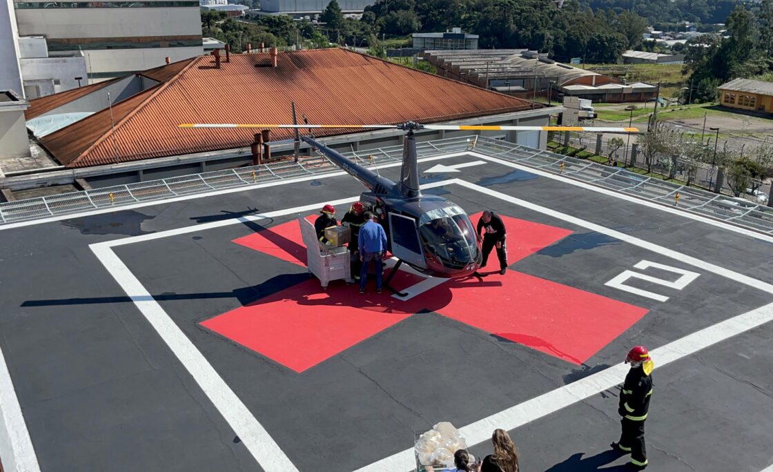 Unimed entrega kits de sobrevivência e de prevenção biológica para Bombeiros Militares