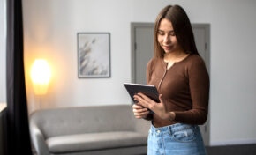 Escola gaúcha cria e-book com reflexões e exercícios para auxiliar no fortalecimento interior da população do RS