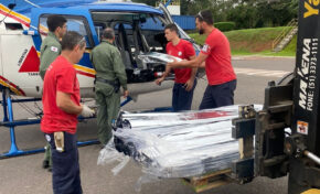 Filme metalizado para aquecer e proteger