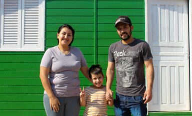 “É só felicidade daqui pra frente” diz gaúcho que recebeu a primeira casa da Campanha Fé no Rio Grande   