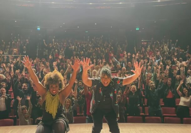 50 Tons de Pretas faz último show do ano em Porto Alegre