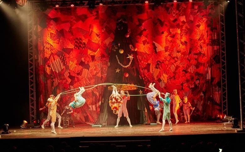 A magia do Natal chega a Porto Alegre com o espetáculo "Noite de Natal" do Grupo Tholl   Show acontece dia 2 de dezembro no Teatro Bourbon Country