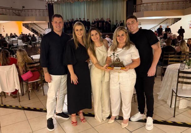 Cara de Mau conquista Troféu Gramado Empreendedor 2024