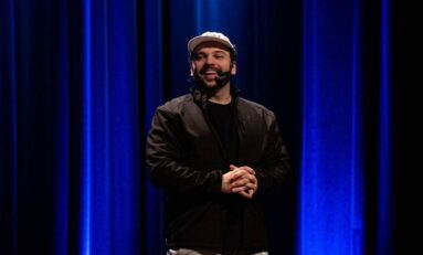 Raphael Ghanem apresenta o stand-up “Se é que você me entende” em Porto Alegre