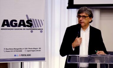 Supermercadistas reconhecem os destaques do “ano da superação” com o Carrinho Agas 2024