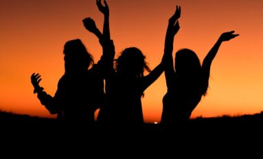 ARTIGO DIA DA MULHER - Celebrando o avanço rumo à igualdade de gênero: um caminho que fortalece a todos