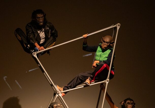 Premiado espetáculo gaúcho Instinto vai estrear no SESC Copacabana, no Rio de Janeiro