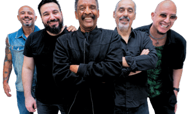 Renato e Seus Blue Caps estão de volta a Porto Alegre para apresentação dia 21 de junho, no Teatro do Bourbon Country