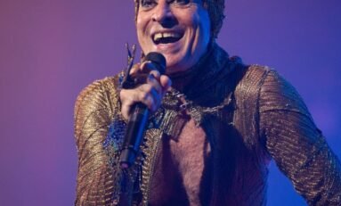 APÓS SUCESSO ABSOLUTO, NEY MATOGROSSO CONFIRMA SHOW EM PORTO ALEGRE EM ABRIL DE 2026