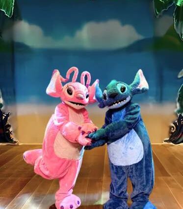 LILO & STITCH EM ALOHA ELVIS CHEGA A PORTO ALEGRE PARA APRESENTAÇÃO ÚNICA NO TEATRO DO BOURBON COUNTRY
