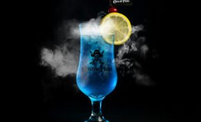 Azul da cor do Mar: Cara de Mau Porto Alegre presenteia com drink exclusivo