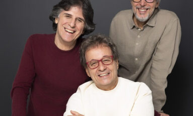 AUDITÓRIO ARAÚJO VIANNA APRESENTA KLEITON, KLEDIR E VITOR RAMIL