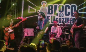 BLOCO DO EU SOZINHO RETORNA A PORTO ALEGRE