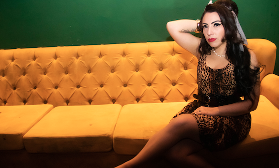 OPINIÃO APRESENTA MELL COSTTA – ESPECIAL AMY WINEHOUSE