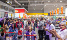 Movimento intenso marca abertura da nova loja Macromix Atacado em Cachoeirinha