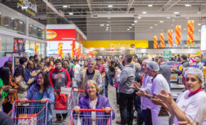 Movimento intenso marca abertura da nova loja Macromix Atacado em Cachoeirinha