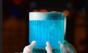 HALLOOF LOOF celebra o Halloween com drink temático e programação especial