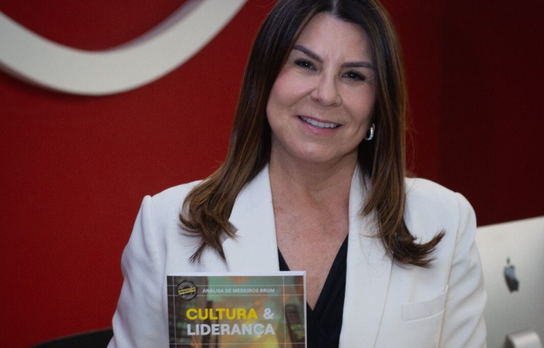 Cultura & Liderança – O poder do líder influenciador” propõe novo modelo de liderança corporativa