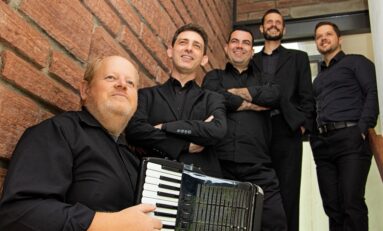 Quinteto Persch une seus acordeons para tocar obras de Strauss a Piazzolla em Porto Alegre