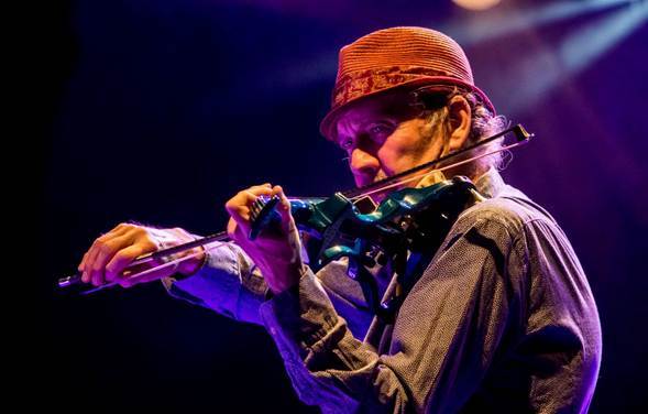Blues Bossa Jam Session, no Teatro do Bourbon Country