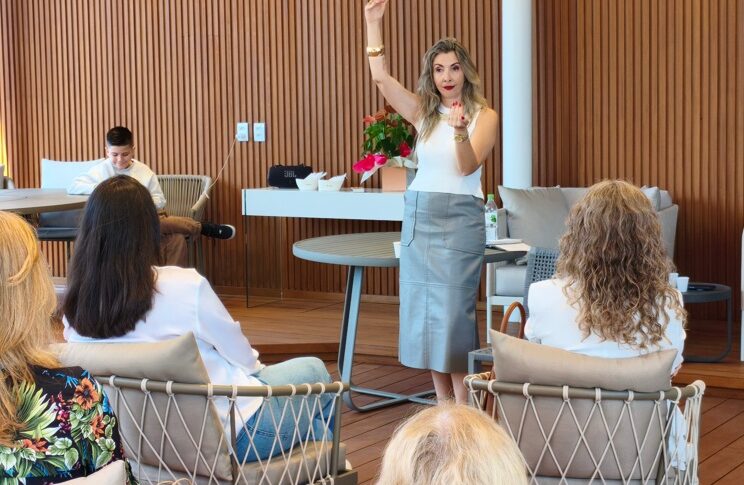 Autoestima, atitude e a síndrome da agradadora — o que esses três fatores revelam sobre teus relacionamentos