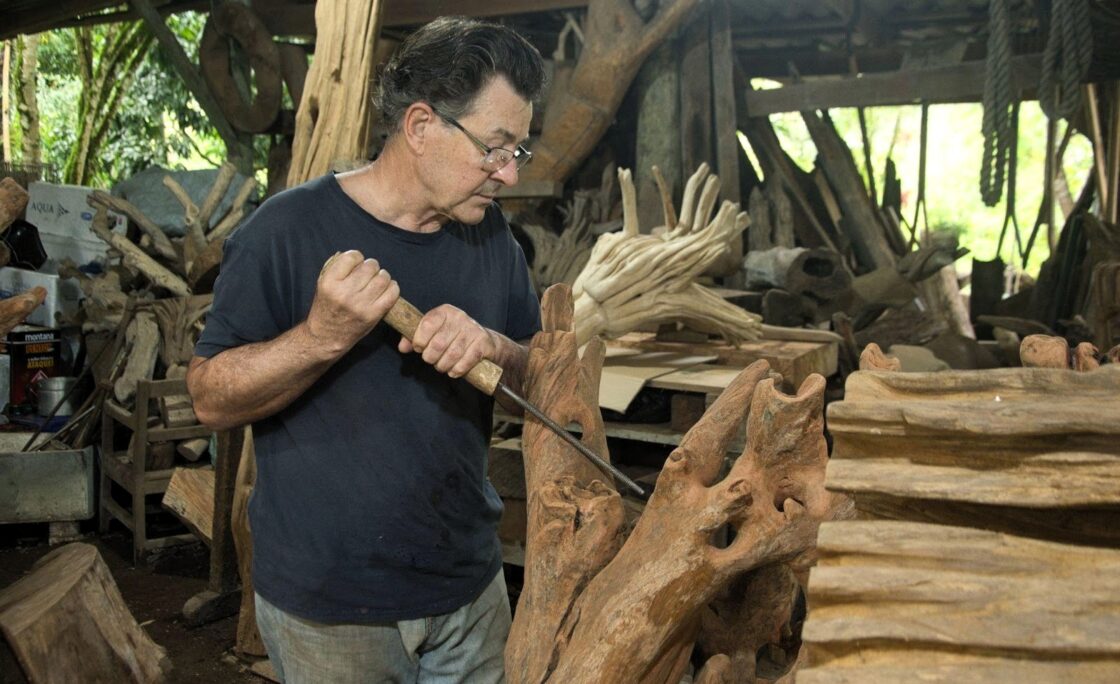 Exposição individual de Itelvino Jahn apresenta 30 obras em Porto Alegre​