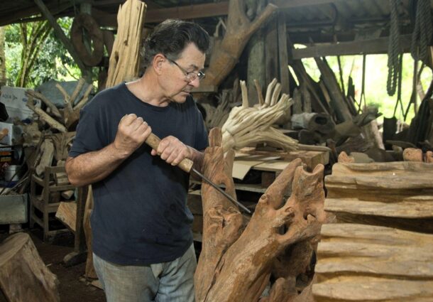 Exposição individual de Itelvino Jahn apresenta 30 obras em Porto Alegre​