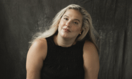 Alice Caymmi, uma das vozes mais gabaritadas da música brasileira contemporânea, vai voltar a Porto Alegre com um show especial