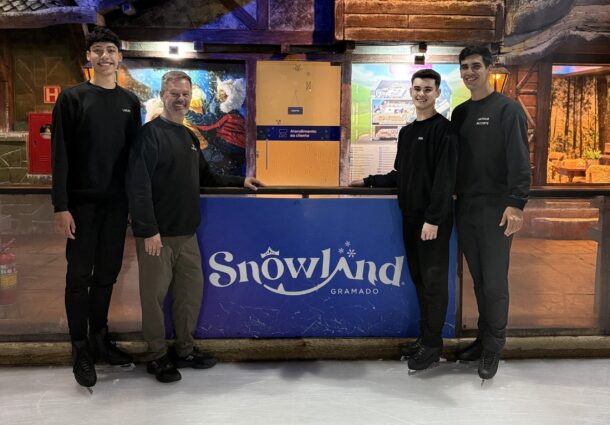 Atletas da Arts and Sports Snowland Academy disputam Campeonato Brasileiro de Patinação Artística no Gelo