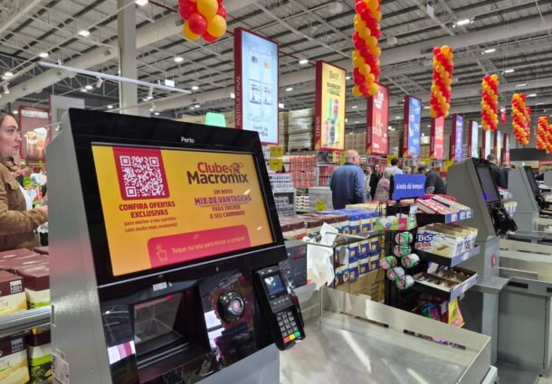 Macromix Atacado lança campanha Vem que tem Natal Mágico