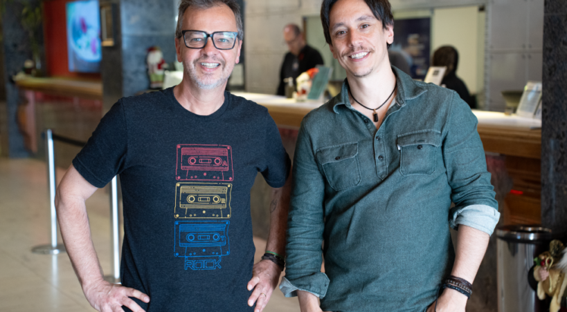 Show gratuito arrecada brinquedos e reúne grandes nomes do rock gaúcho em Porto Alegre no dia 16 de dezembro de 2025 no Plaza São Rafael   