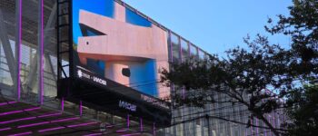 Fotoclube Porto-Alegrense e Imobi levam exposição “INVISÍVEL VISÍVEL” para os painéis da Ponte Anchieta-Unisinos