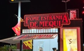 Sranger Things é tema da fachada do Méqui em Canoas