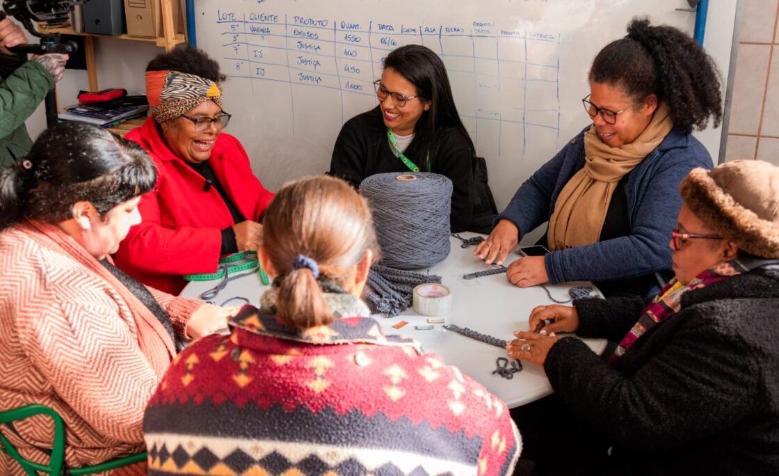 Recria-se fecha um ano com reaproveitamento de 1,58 tonelada de resíduos têxteis