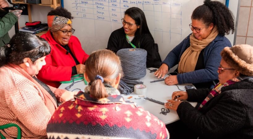 Recria-se fecha um ano com reaproveitamento de 1,58 tonelada de resíduos têxteis