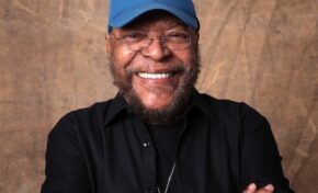 Martinho da Vila, um dos maiores expoentes da música brasileira retorna a Porto Alegre em agosto de 2026