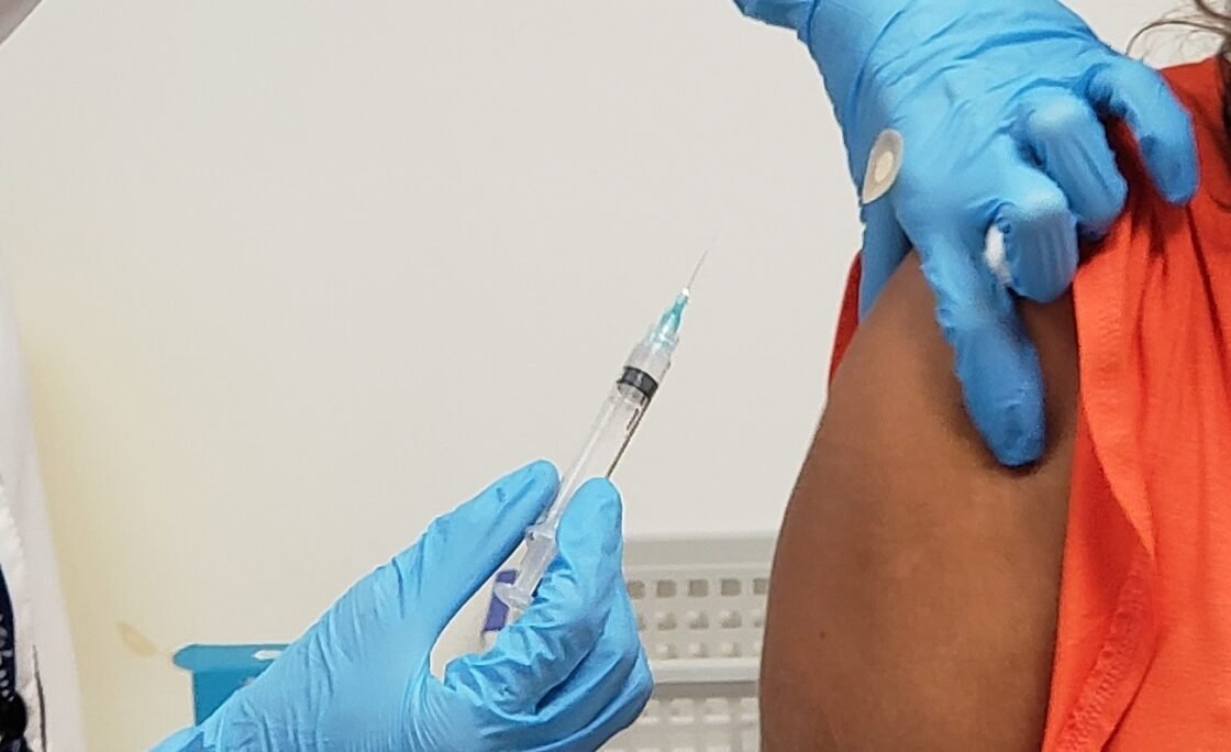 Vacina contra principal causador da bronquiolite chega nas lojas Panvel