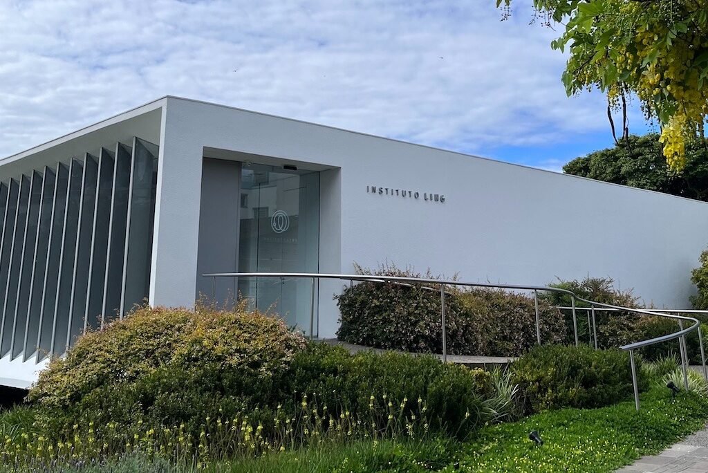 Instituto Ling oferece bolsas de estudo para jovens brasileiros cursarem pós-graduação no exterior