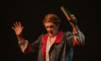 Helena Blavatsky, a voz do Silêncio, retorna a Porto Alegre nos dias 08 e 09 de maio no Teatro da AMRIGS