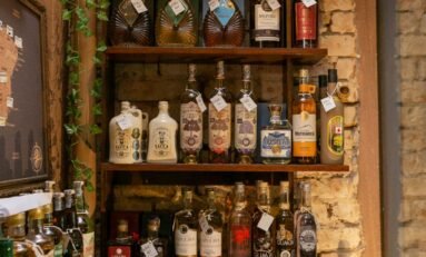 Casa Vasco promove evento “Cachaça é coisa de mulher” idealizada pela mestre destiladora Larissa Teixeira