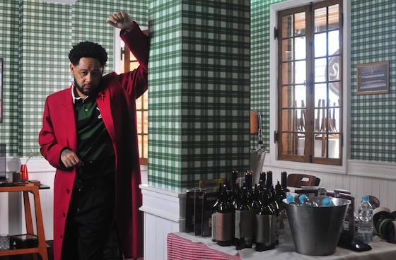 Emicida retorna a Porto Alegre dia 04 de julho de 2026