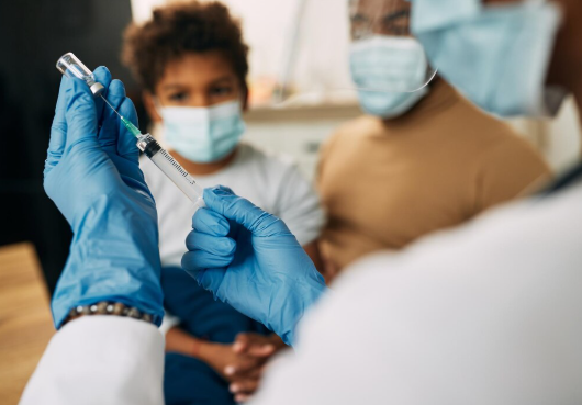 Estratégia de vacinação contra a gripe influenza de 2026 começou em todo o país